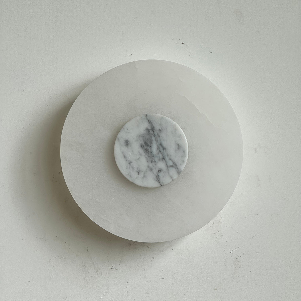 Isotta Alabaster Wall Lamp