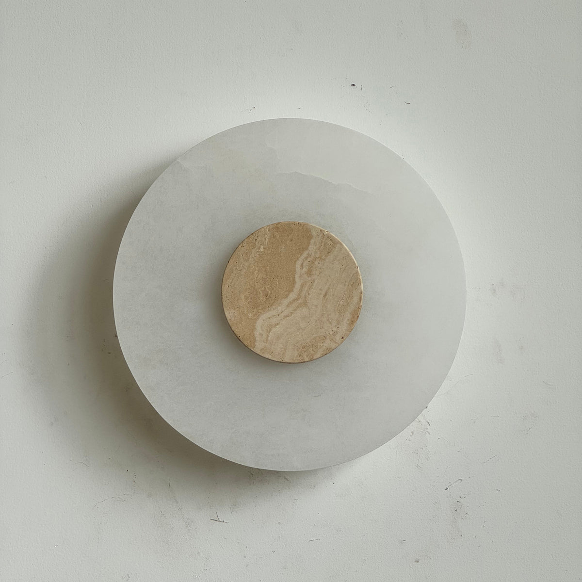 Isotta Alabaster Wall Lamp