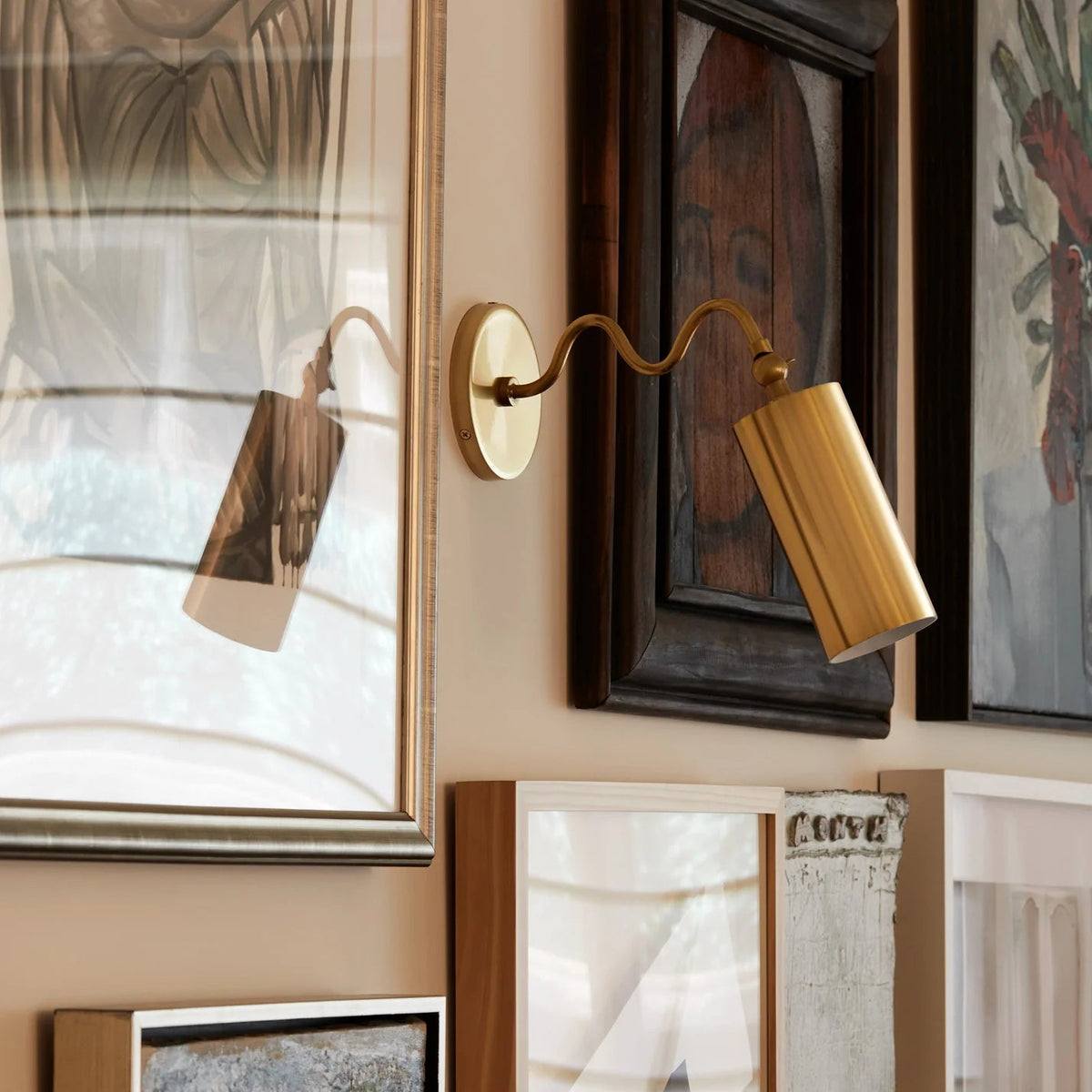 Casello Wall Lamp