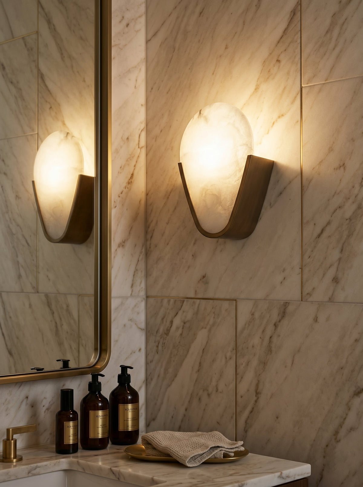 Padova Alabaster Wall Lamp
