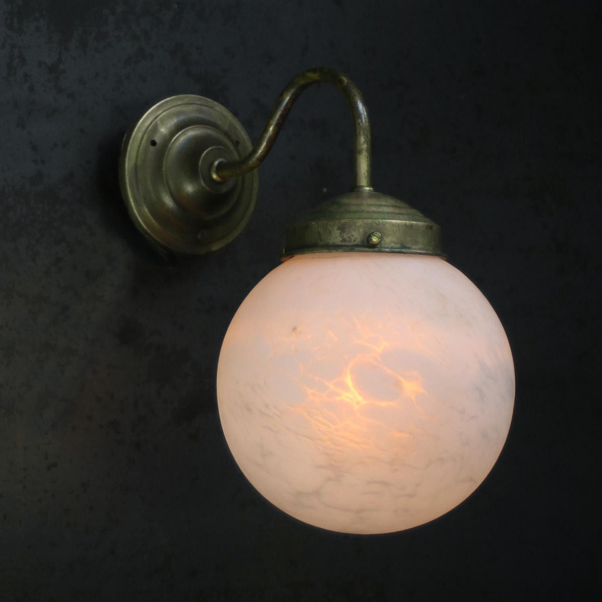 Piedora Alabaster Wall Lamp