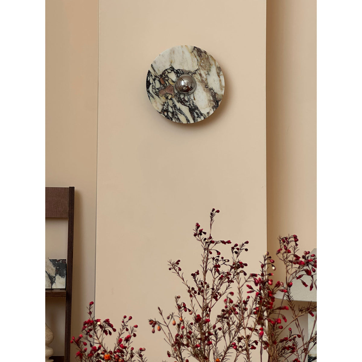 Ugo Marble Round Wall Sconce