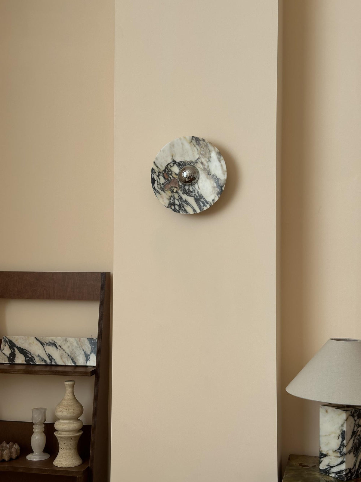 Ugo Marble Round Sconce