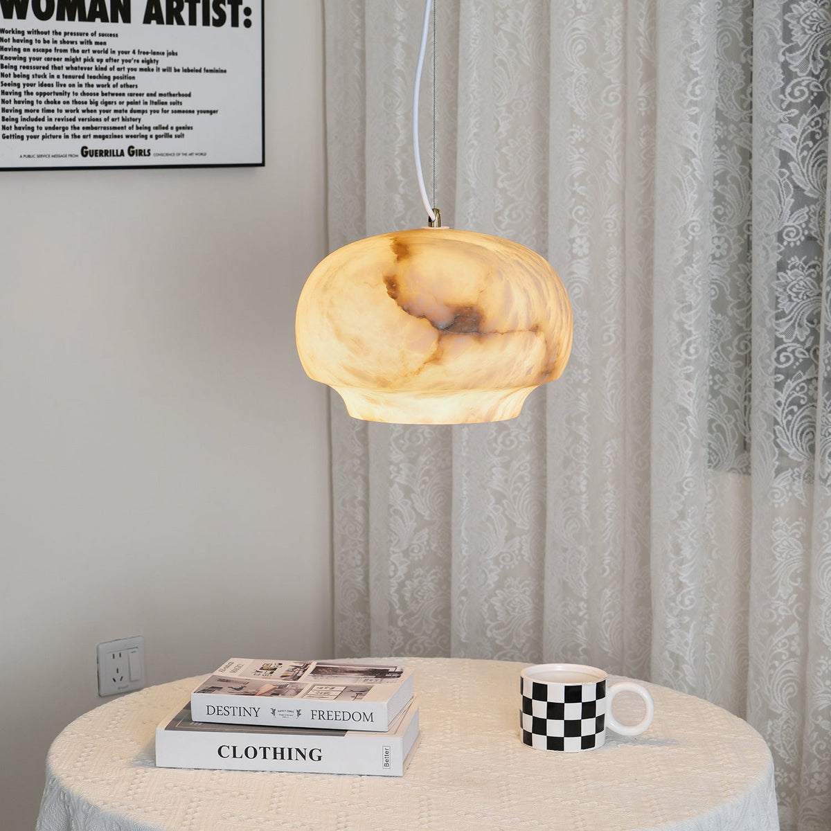 Arena Alabaster Pendant Lamp