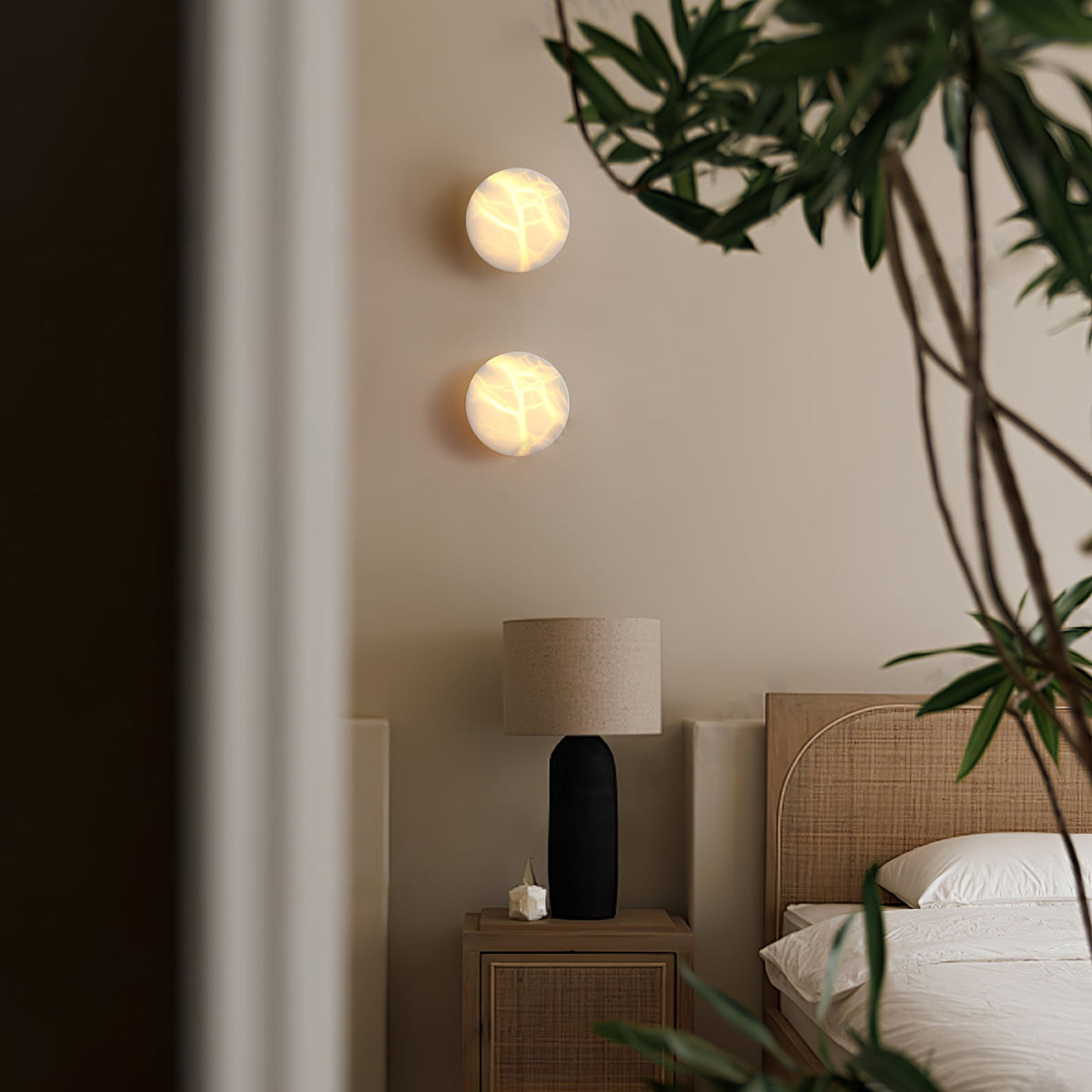 Argina Alabaster Wall Lamp