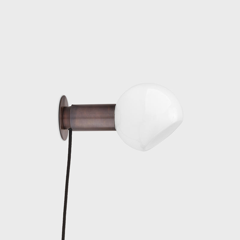Teramo Sphere Wall Lamp