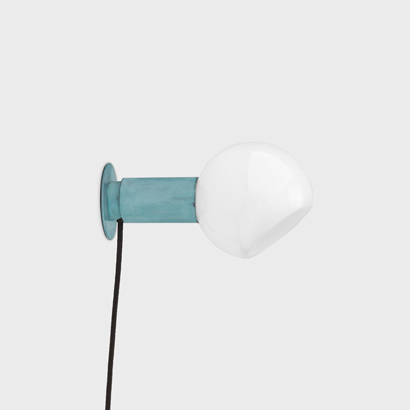 Teramo Sphere Wall Lamp