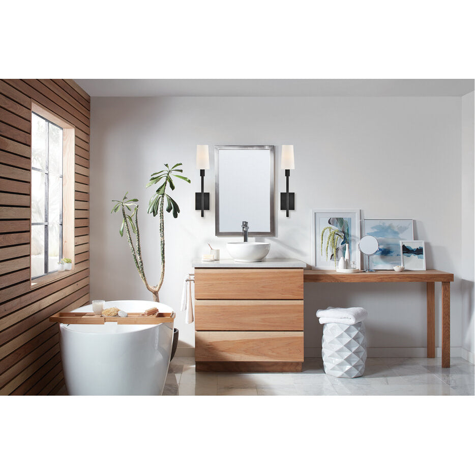 Campina Wall Lamp