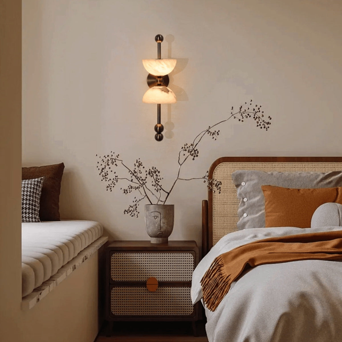 Chiave Alabaster Wall Lamp