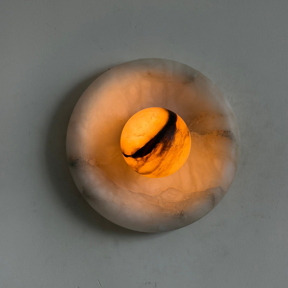 Gelso Alabaster Wall Lamp