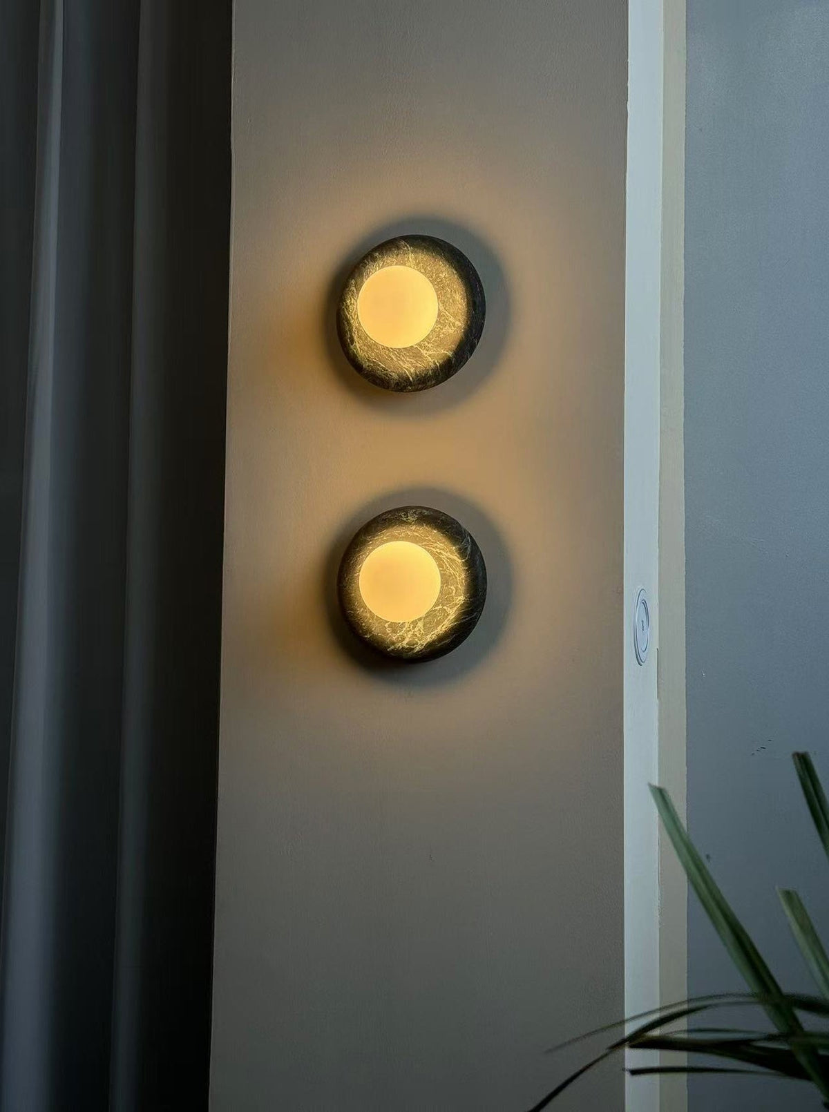 Gelso Dark Green Marble Sconce