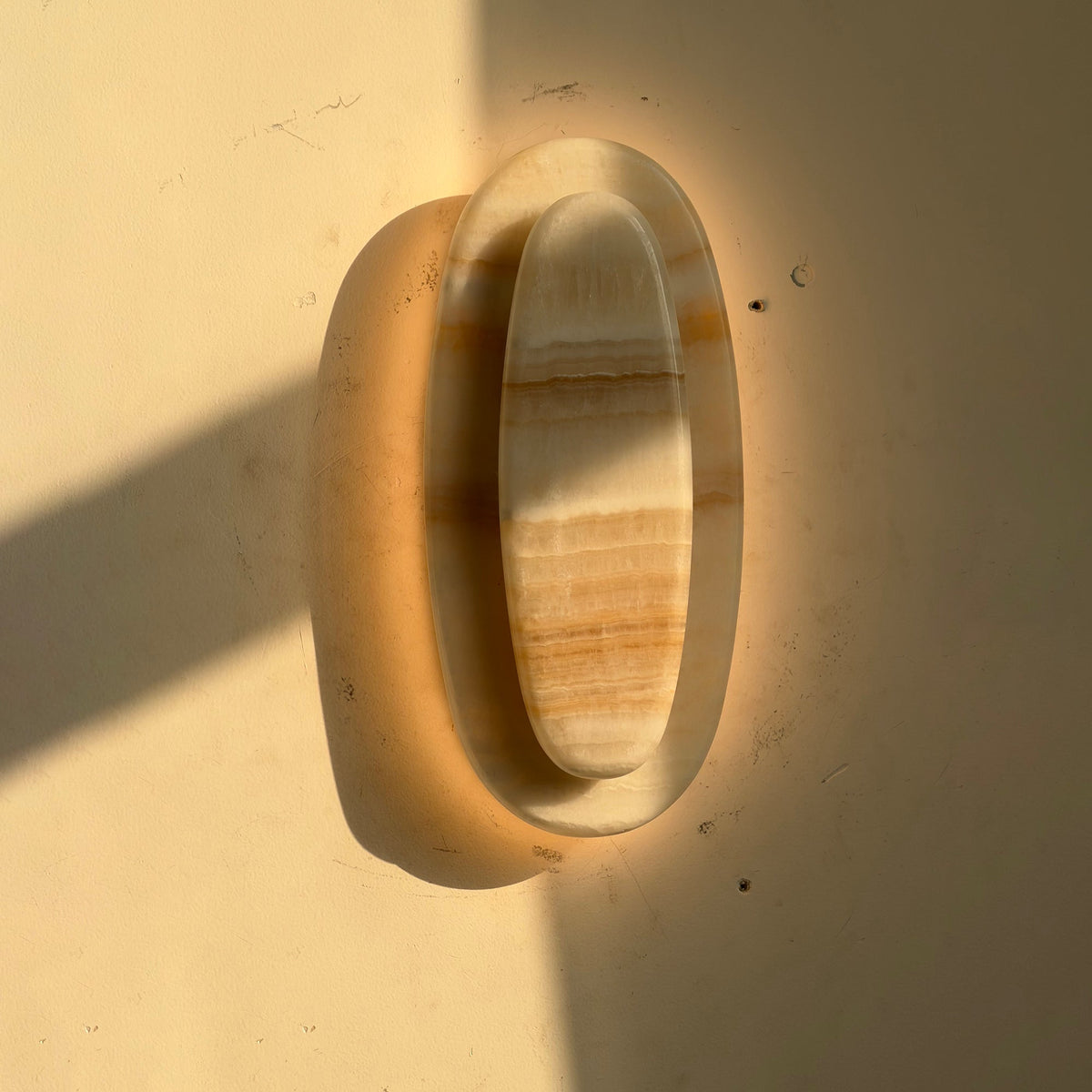Isolone Onyx Wall Lamp