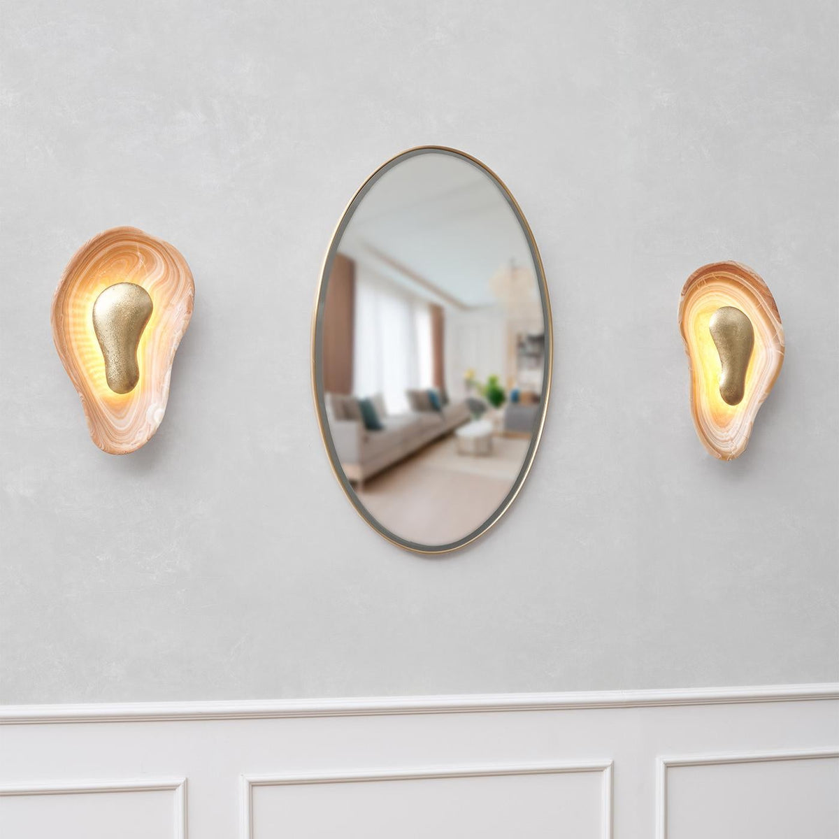 Fiammana Hammered Onyx Sconce