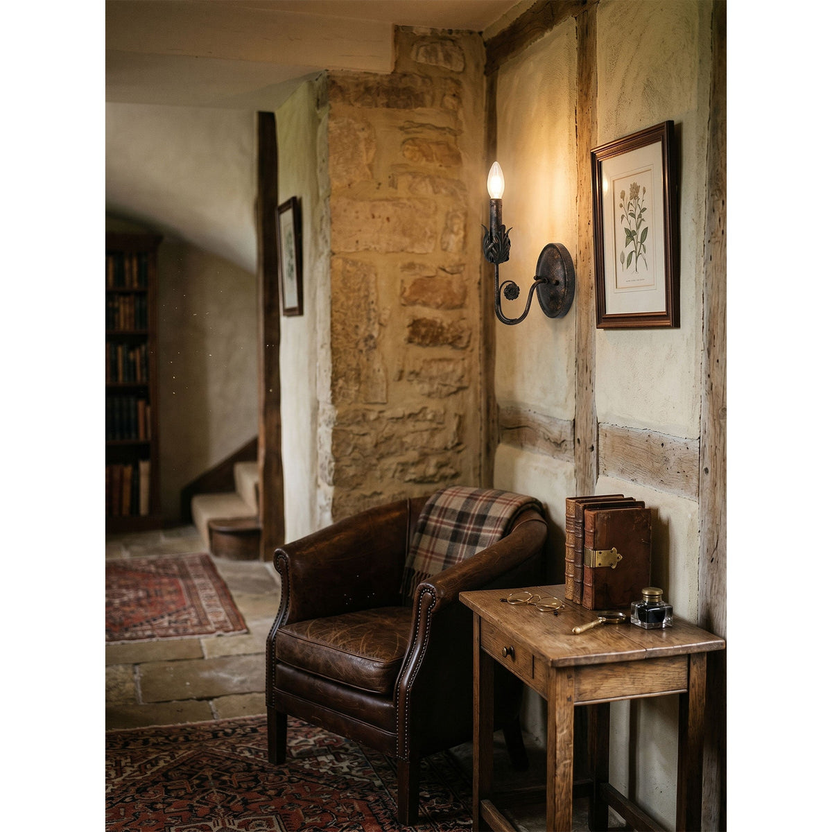 Valina Wall Lamp
