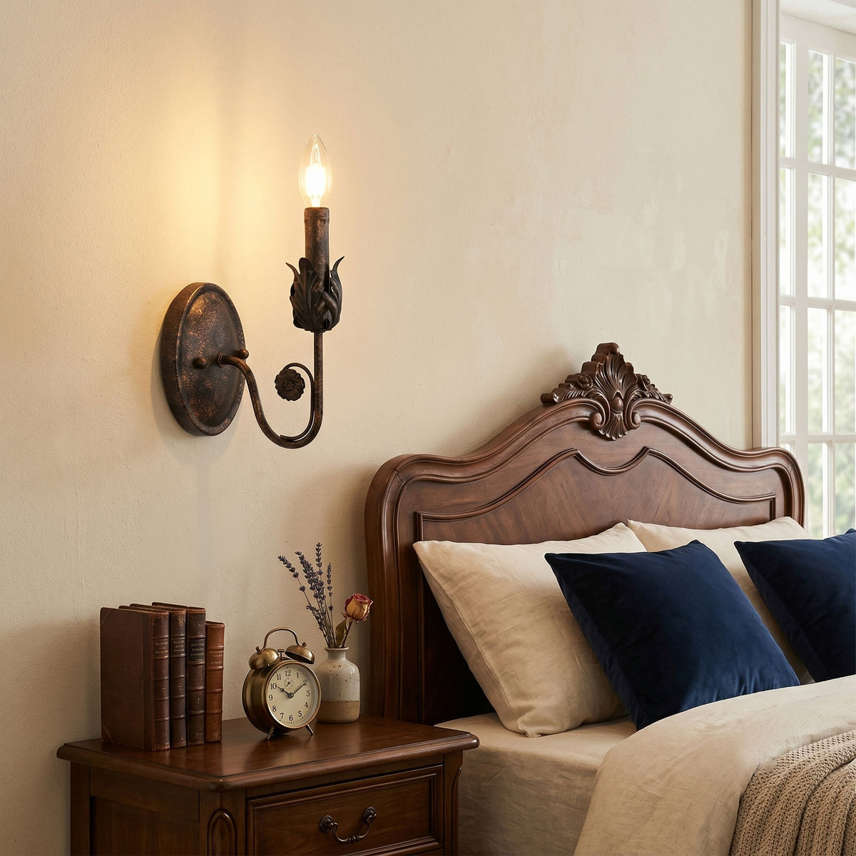 Valina Wall Lamp