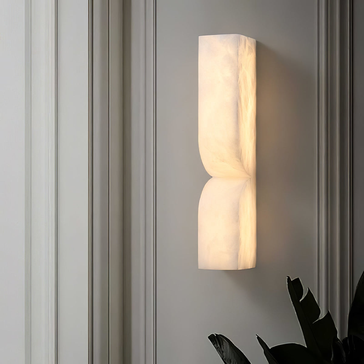 Pampello Alabaster Rectangular Wall Lamp
