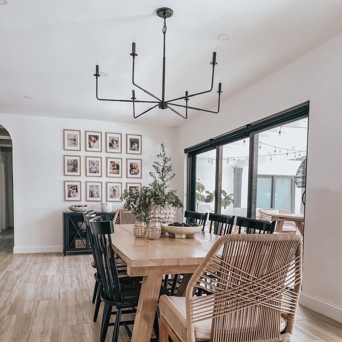 Argora Chandelier