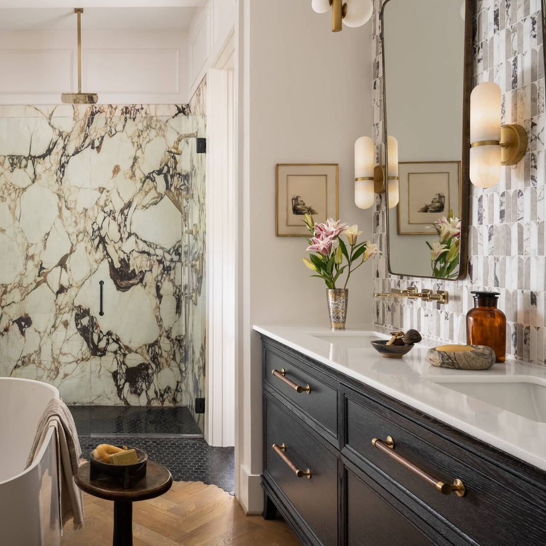 Mandano Alabaster Wall Lamp