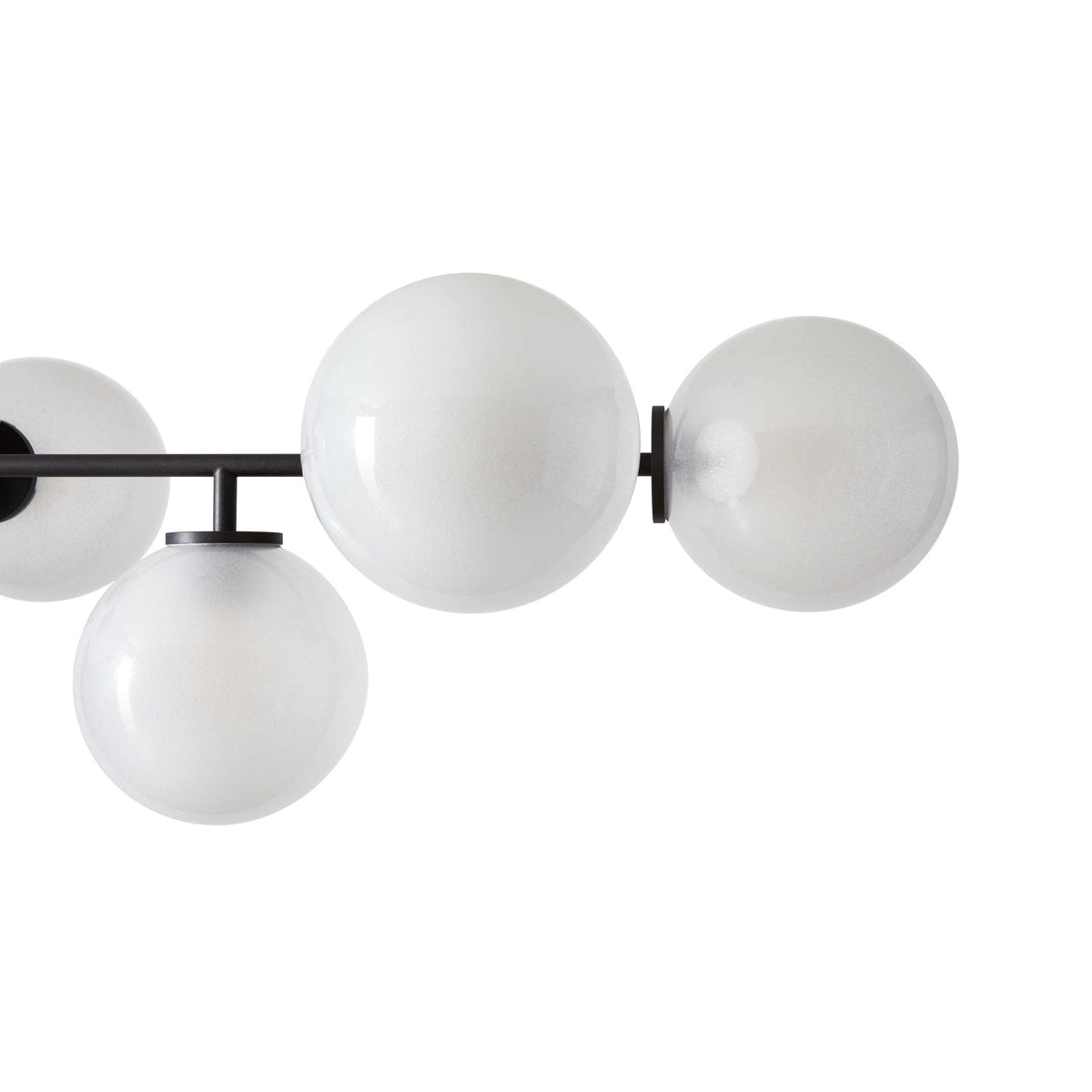 Ligneno Chandelier