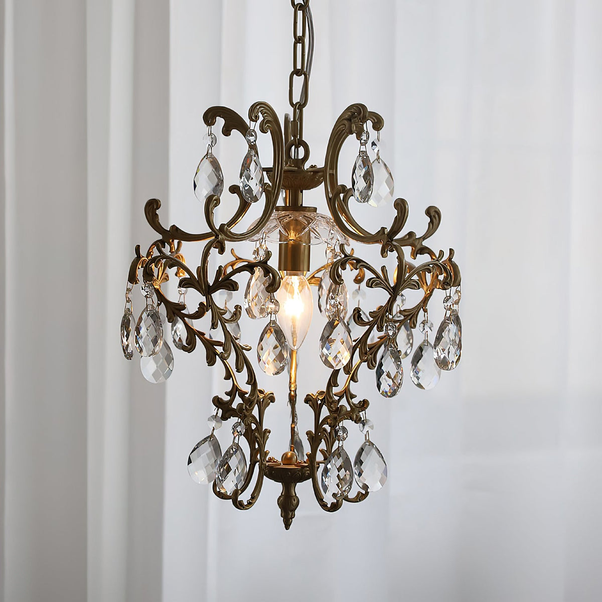 Curvino Tears Chandelier
