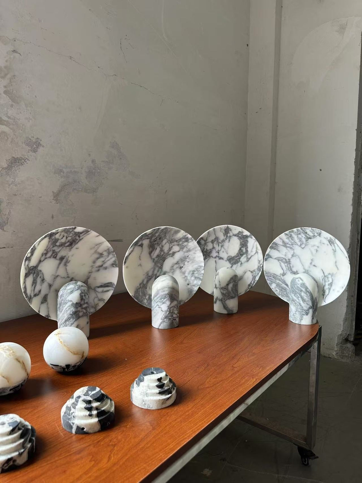 Ortina Surface Table Lamp