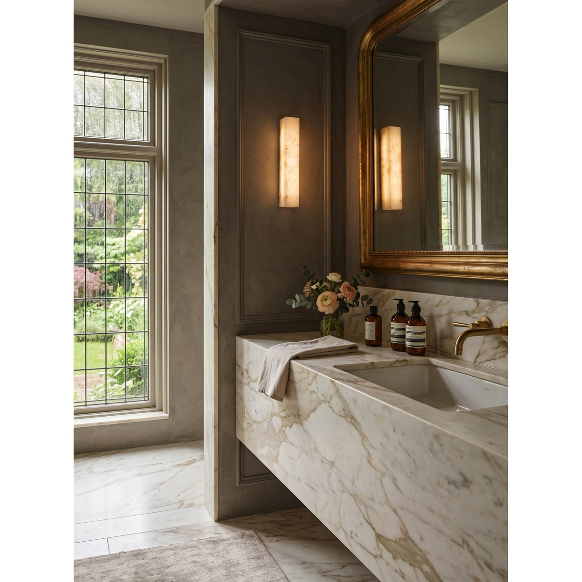 Ermanno Wall Alabaster Lamp Collection Hub