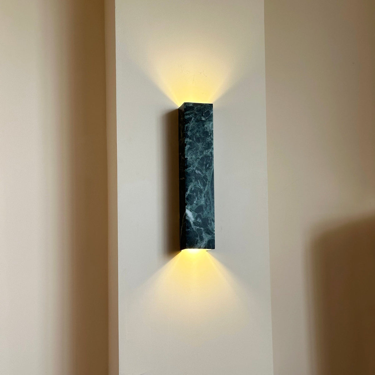Quercetto LED Wall Lamp